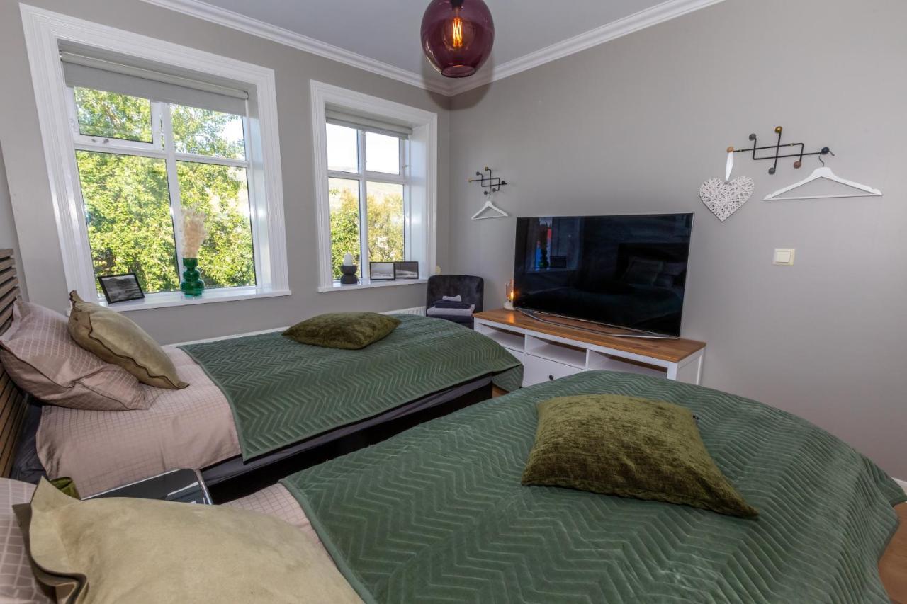 Lovely 2-Bedroom Apartment In Akureyri Dış mekan fotoğraf