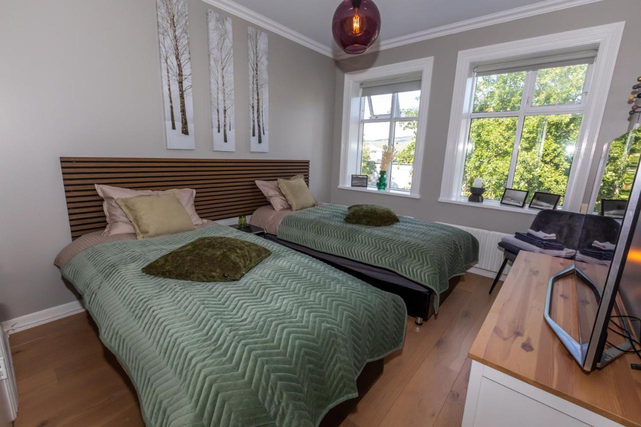 Lovely 2-Bedroom Apartment In Akureyri Dış mekan fotoğraf